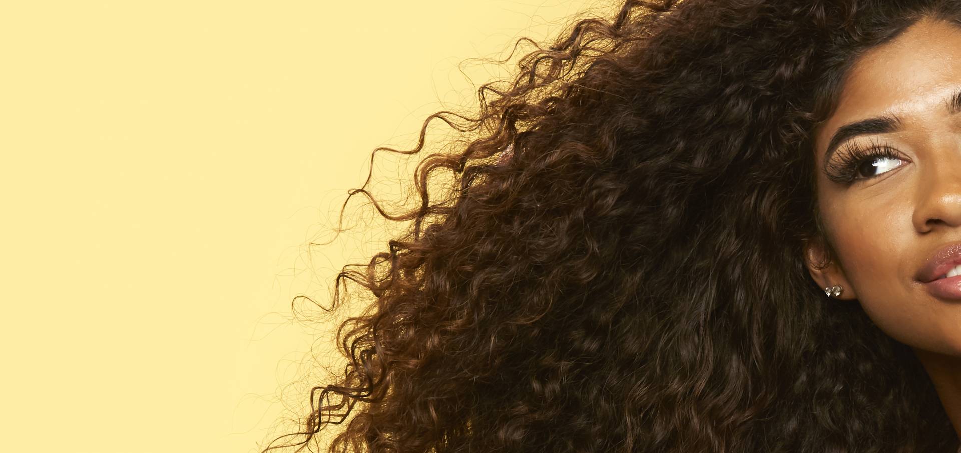 Plopping Explained: The Genius Hair Drying Technique Your Curls Never Knew They Wanted